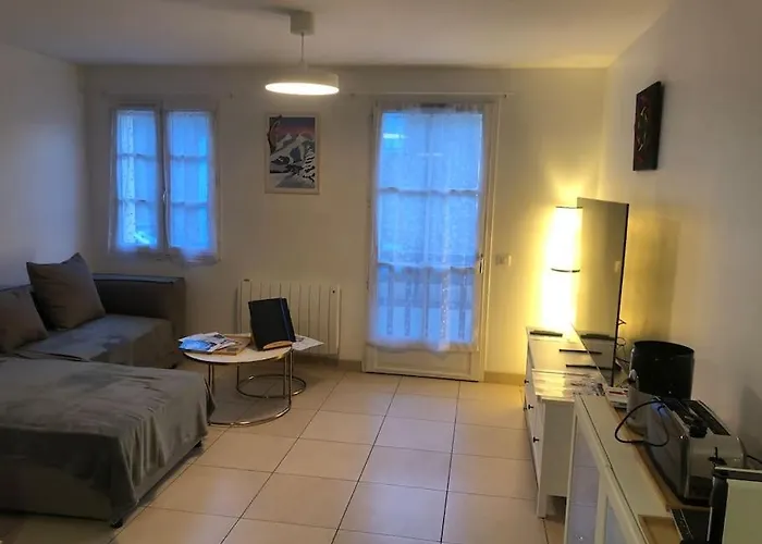 Avec Deux Chambres. Apartment *