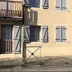 Apartament Avec Deux Chambres. *