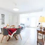 Avec Deux Chambres. * Argelès-Gazost