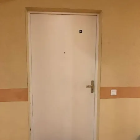 Avec Deux Chambres. Apartment Argeles-Gazost