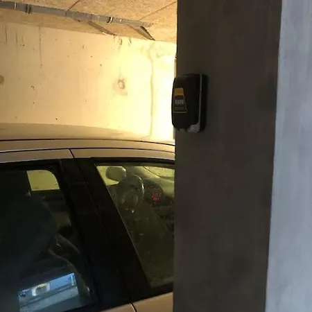 דירה Avec Deux Chambres. ארגלס-גזוסט