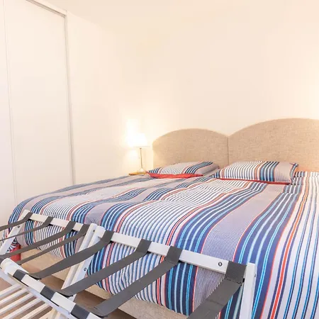 Avec Deux Chambres. Apartamento