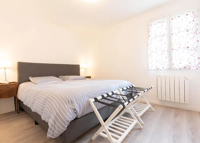 Apartamento Avec Deux Chambres. *
