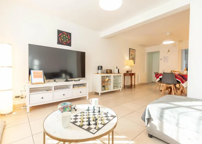 Avec Deux Chambres. Apartamento